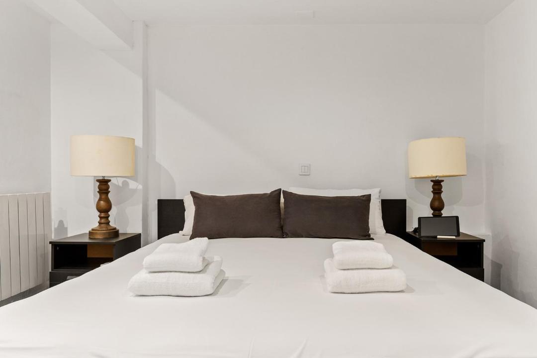Hotel Fabulous & Unforgettable Barcellona Esterno foto